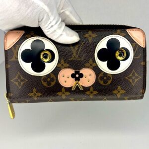Louis Vuitton Monogram Valentine Dog Zippy Long Wallet RARE!!!! Limited Edition!